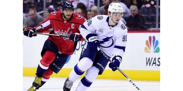 Tampa Bay Lightning osvojio je tri uzastopne pobjede Tampa Bay Lightning osvojio je tri uzastopne pobjede